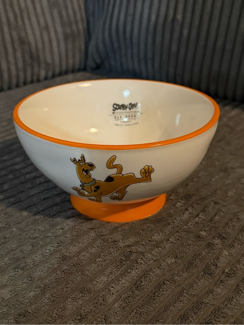 Rae Dunn x Scooby-Doo Orange Rim Ceramic Bowl SCOOBY SNACKS NWT
